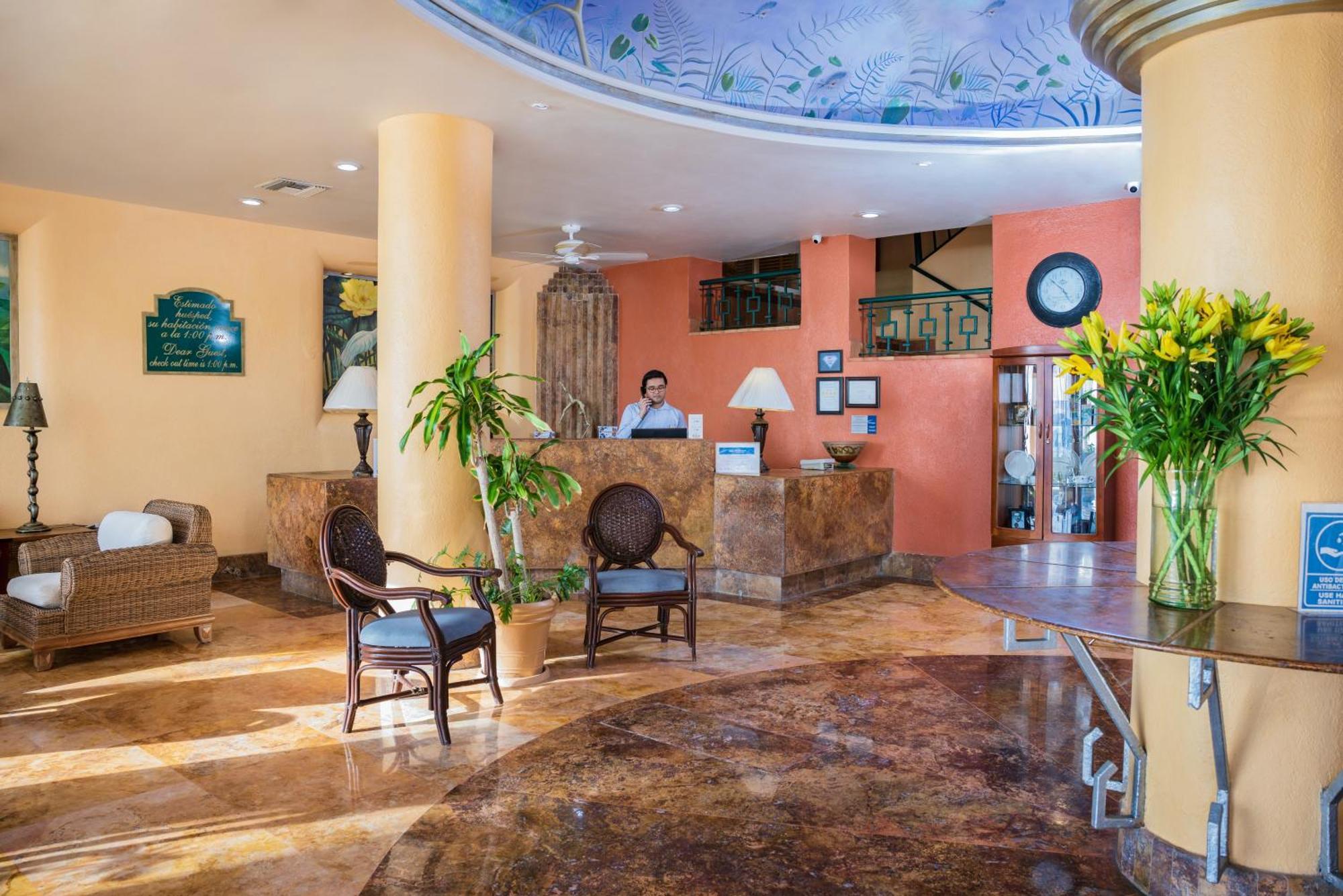 Best Western Posada Freeman Mazatlán Εξωτερικό φωτογραφία