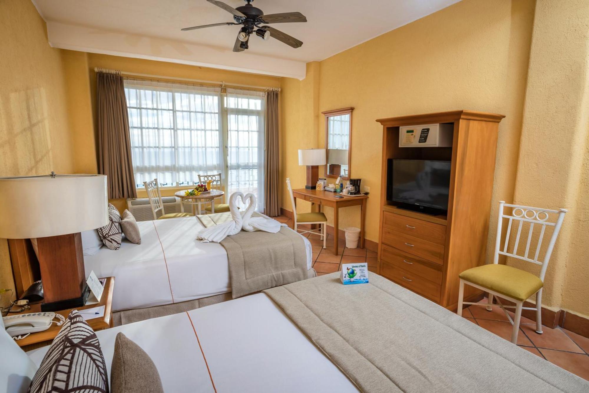 Best Western Posada Freeman Mazatlán Εξωτερικό φωτογραφία