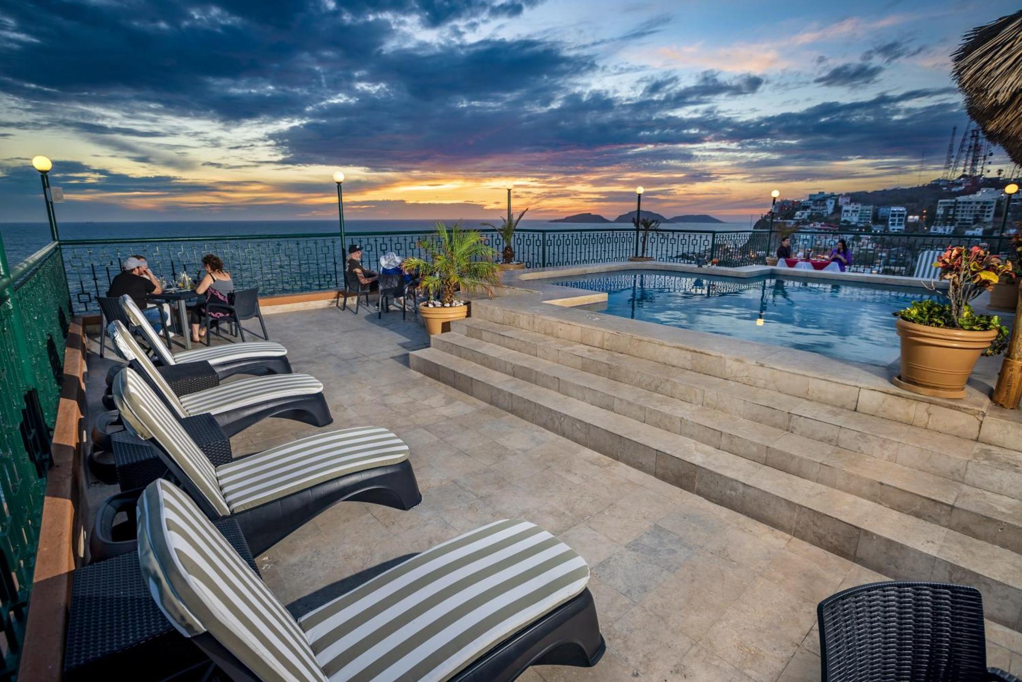 Best Western Posada Freeman Mazatlán Εξωτερικό φωτογραφία