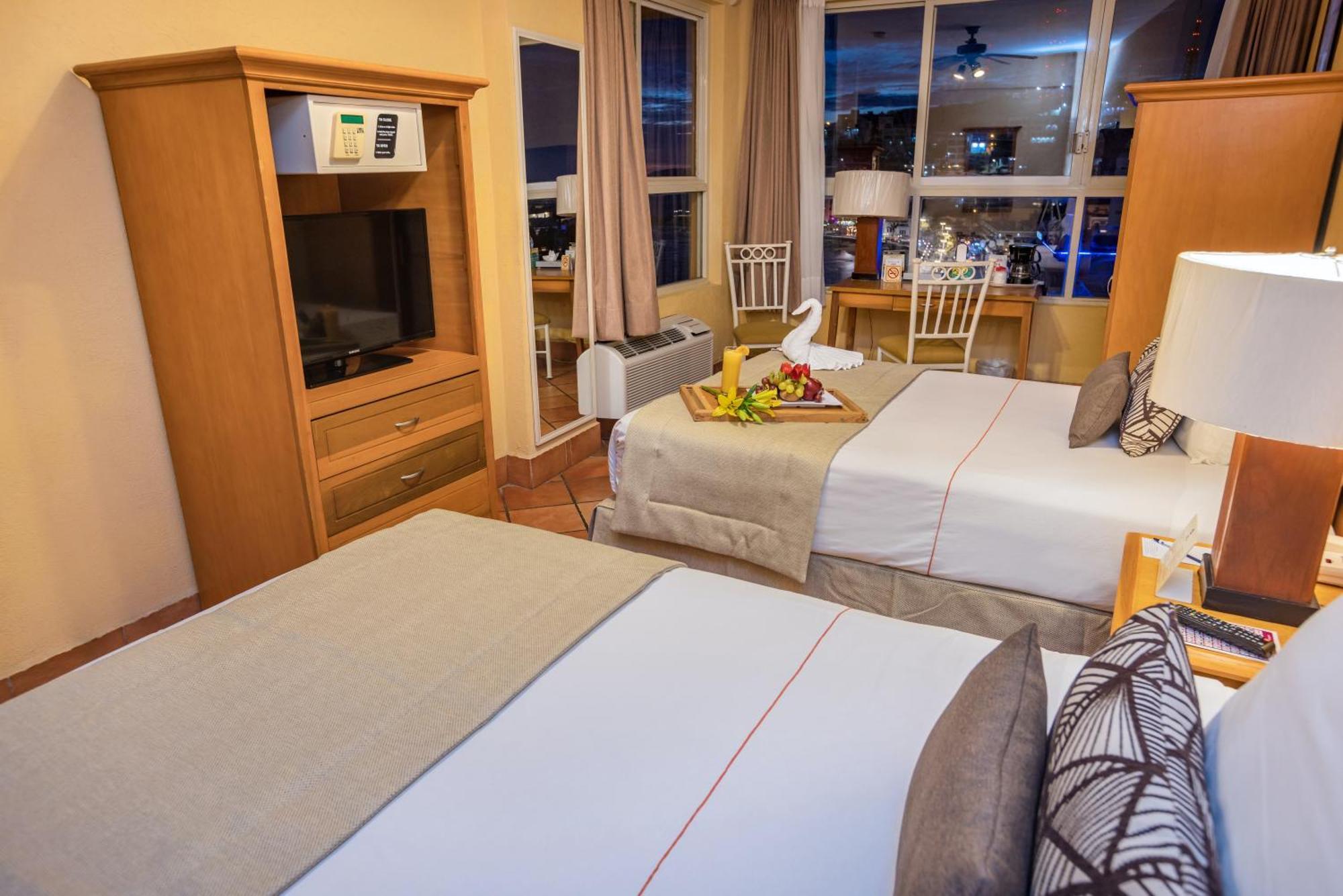 Best Western Posada Freeman Mazatlán Εξωτερικό φωτογραφία