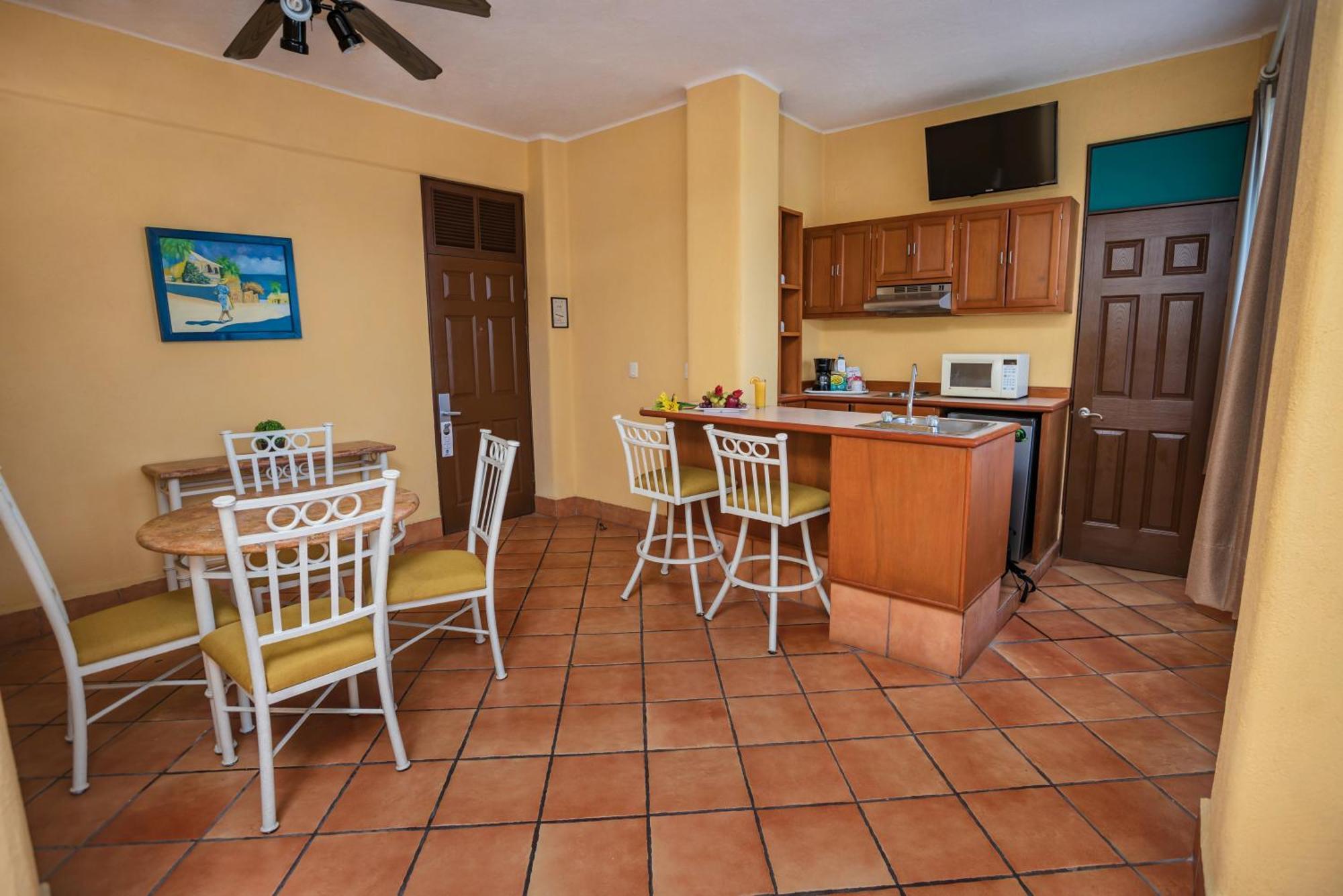 Best Western Posada Freeman Mazatlán Εξωτερικό φωτογραφία