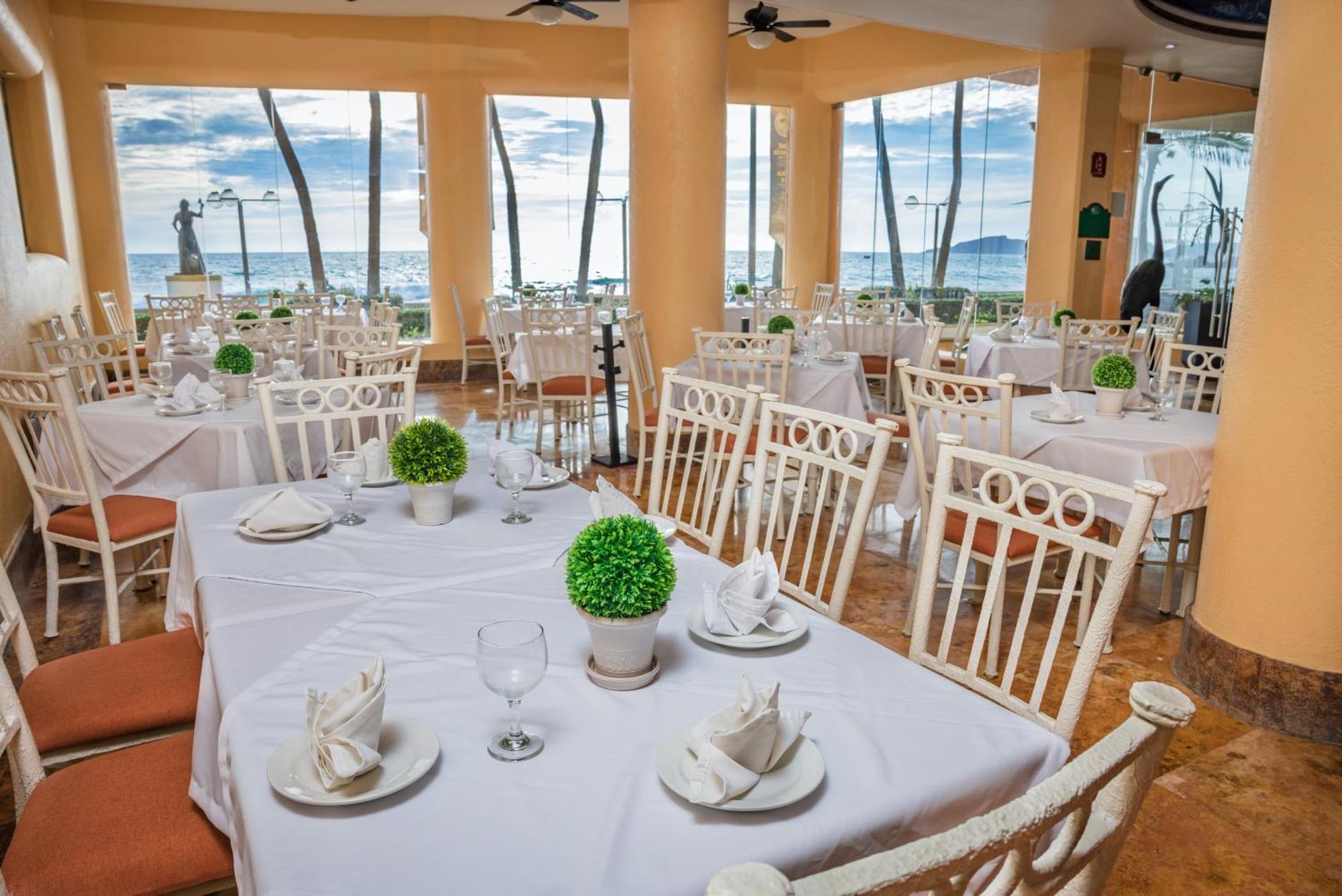 Best Western Posada Freeman Mazatlán Εξωτερικό φωτογραφία