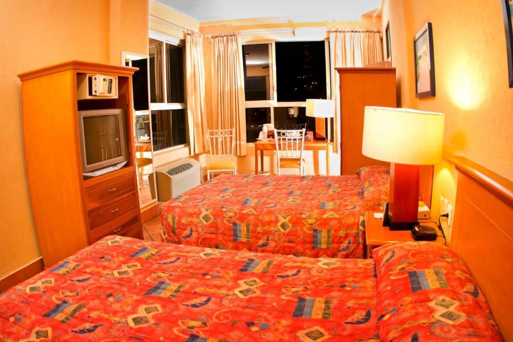 Best Western Posada Freeman Mazatlán Εξωτερικό φωτογραφία